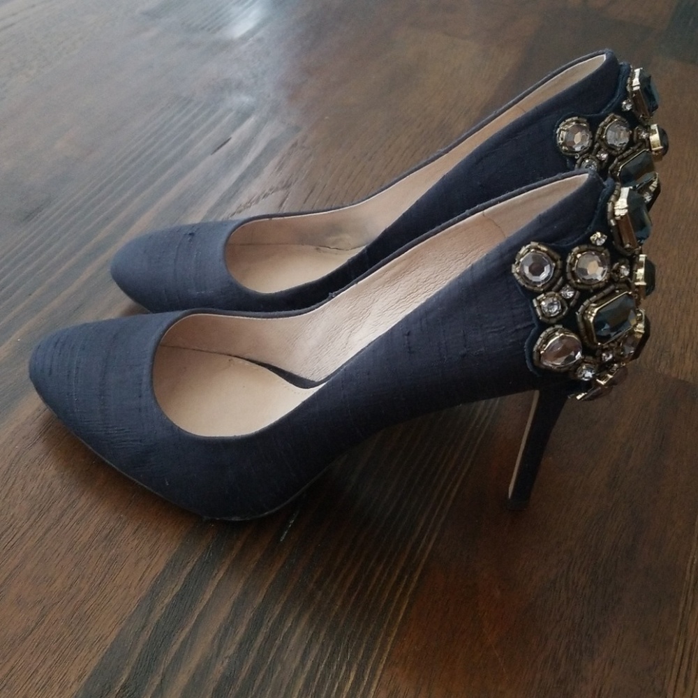 Louise et Cie Navy Silk Pumps size 39